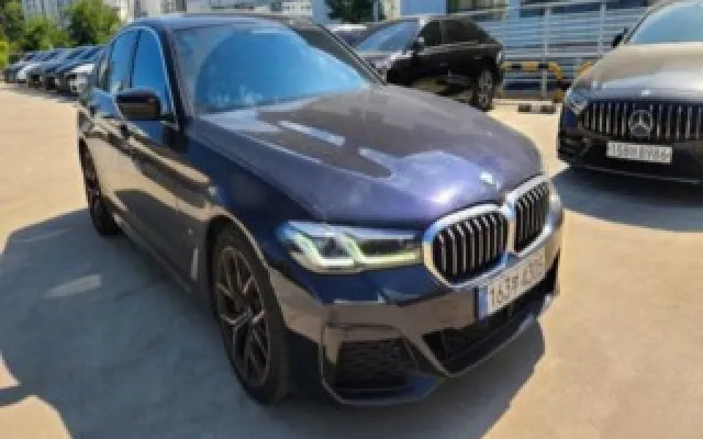 중고자동차경매 5시리즈 (G30) 530i M 스포츠 매물 사진 7 - 2022/05 107,176km