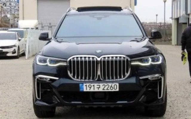 중고자동차경매 X7 (G07) xDrive 40i M 스포츠 매물 사진 9 - 2022/09 30,070km