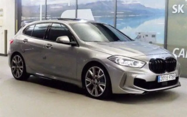 중고자동차경매 1시리즈 (F40) M135i xDrive 매물 사진 7 - 2023/01 76,568km